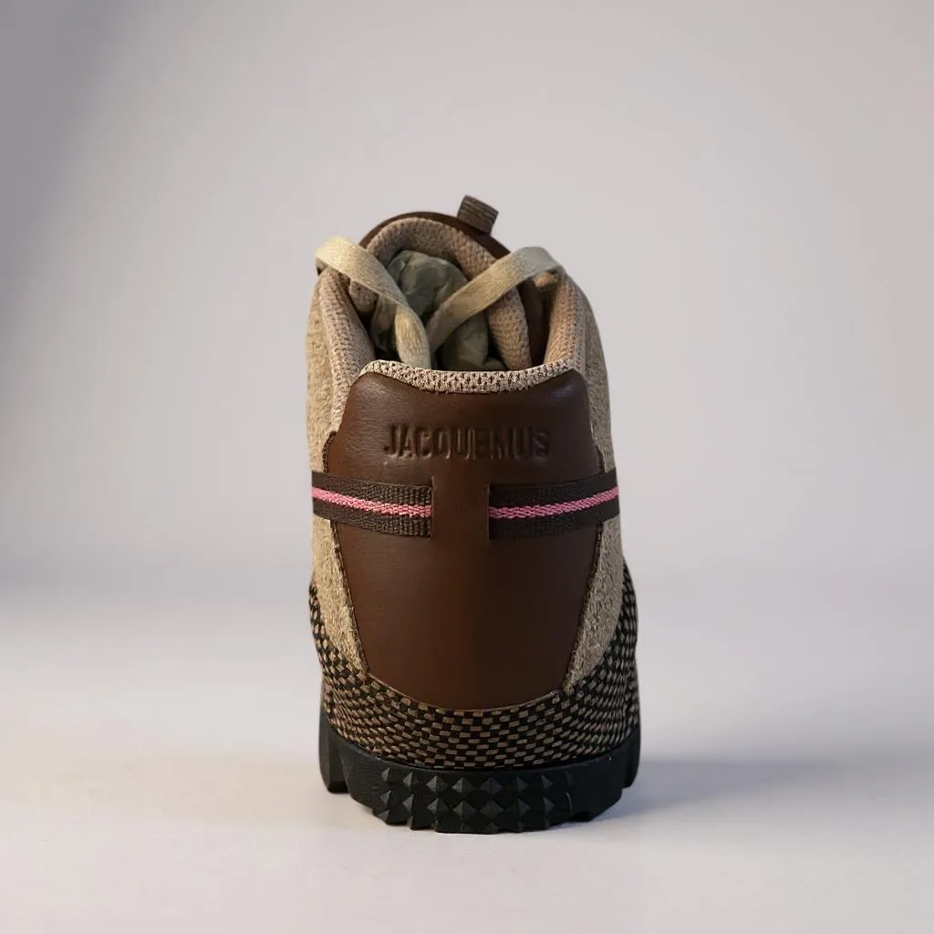 Nike Air Humara LX jacquemus "Brown"