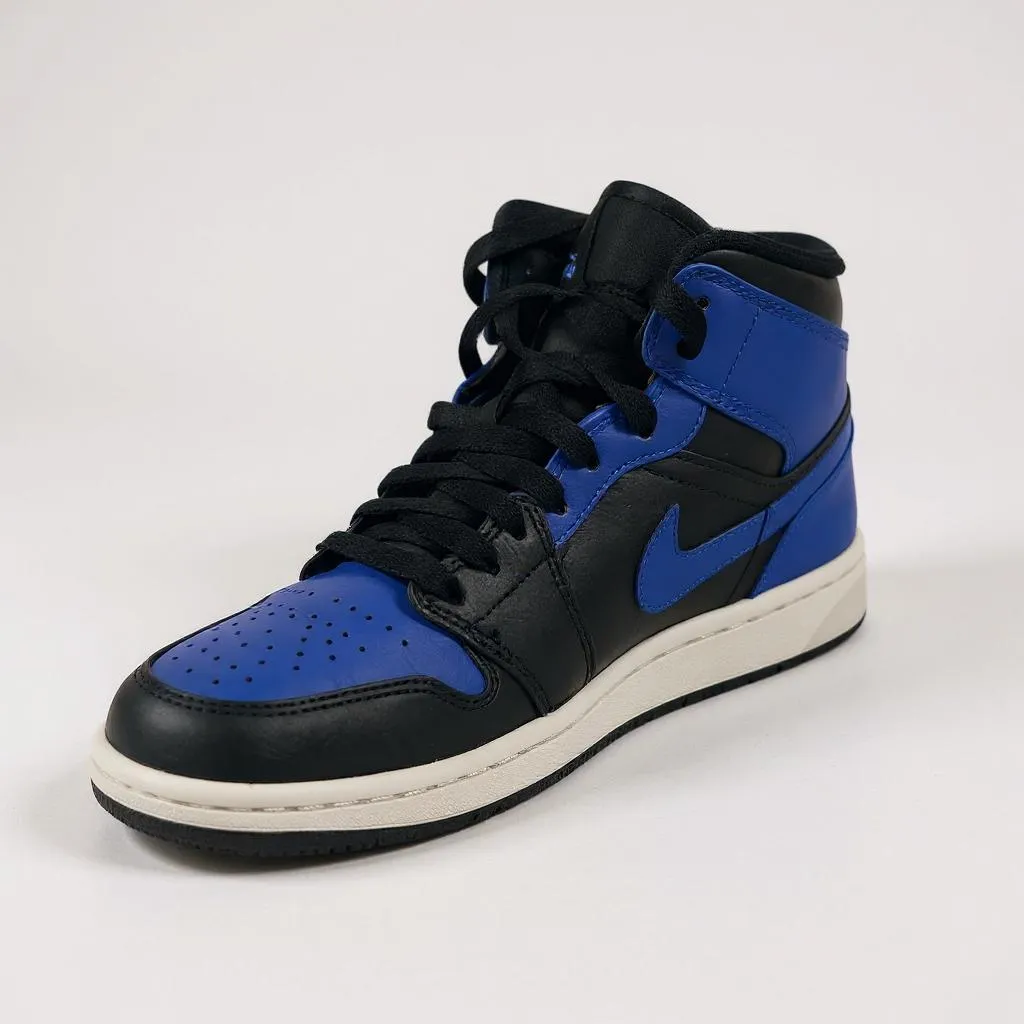 Air Jordan 1 Mid "Black Hyper Royal"